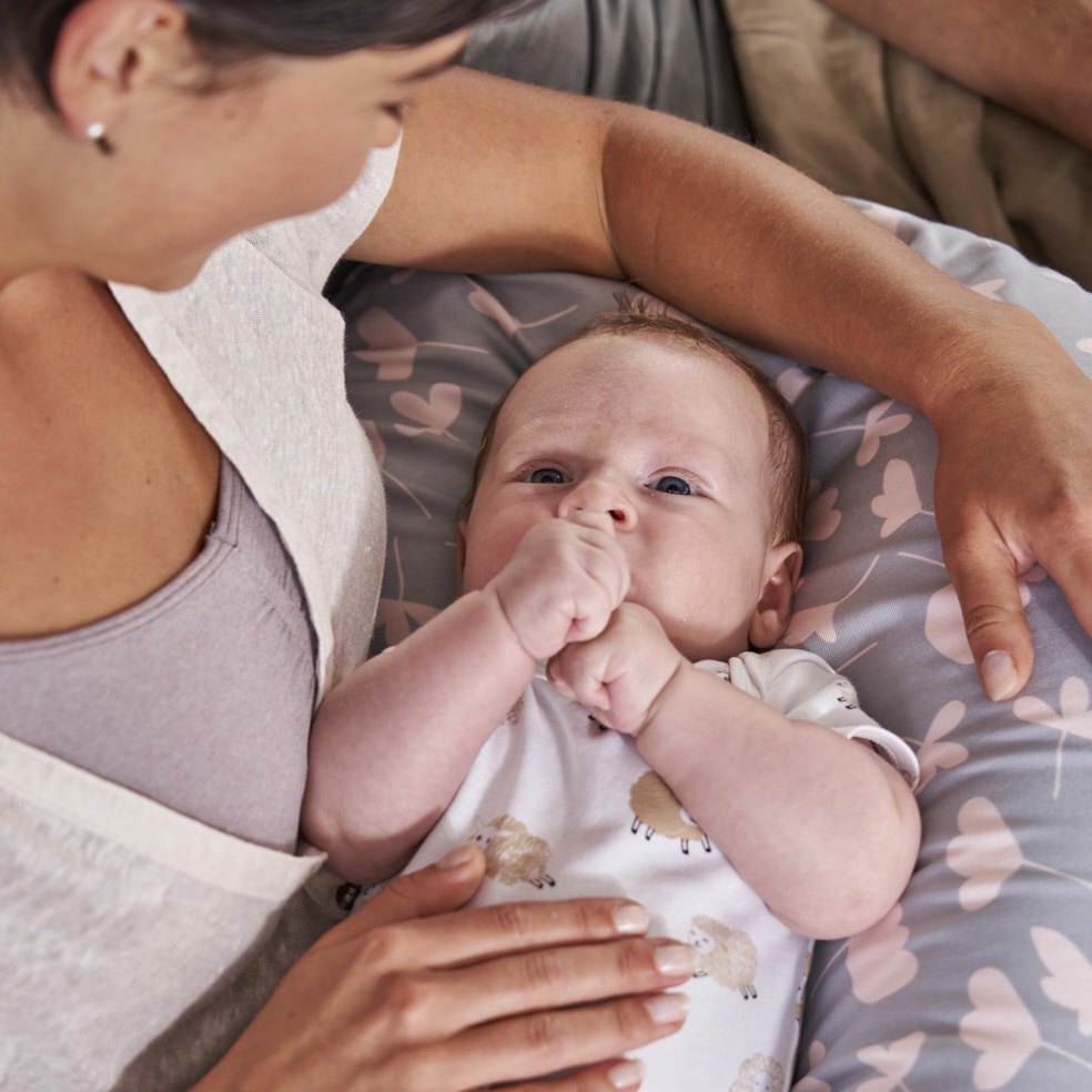 Theraline Stillkissen Yinnie