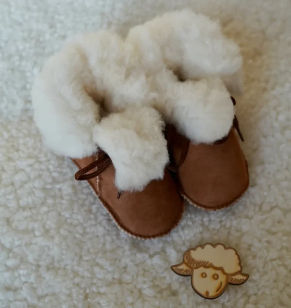 Lammfell Krabbelschuh Nana
