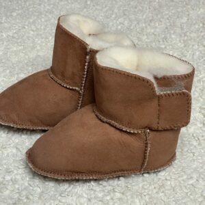 Lammfell Babyboots