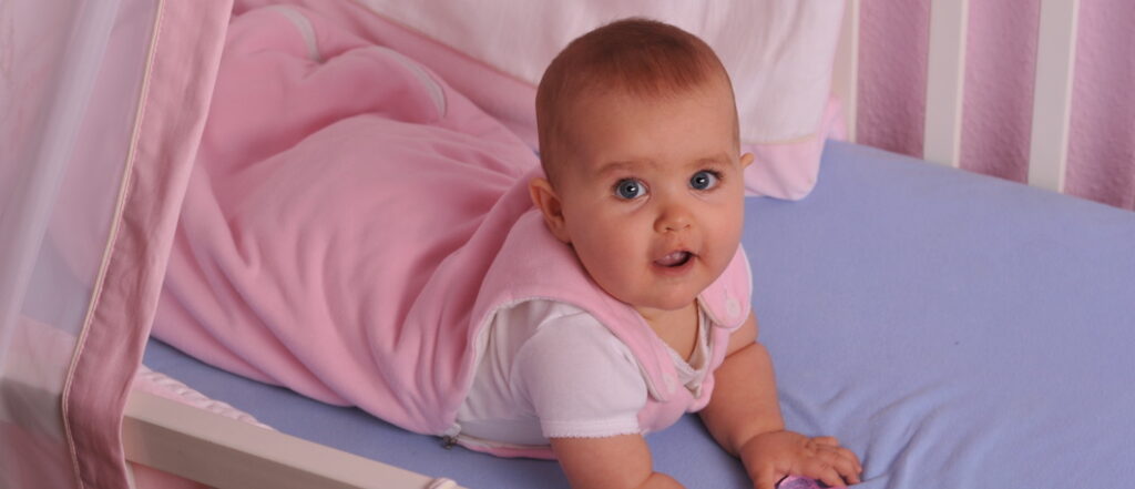 Dein Baby im Sommer richtig anziehen